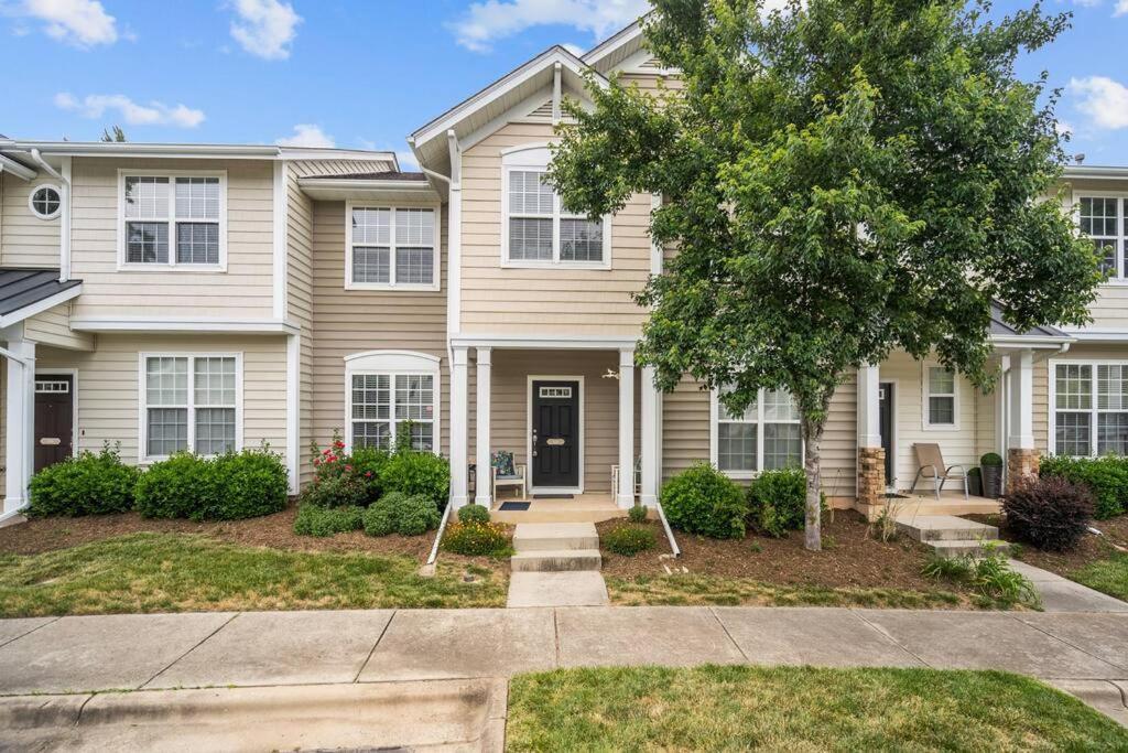 Peaceful, Townhome In Hope Valley Farms Durham Exterior foto